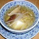 椎茸ともやしの中華風スープ